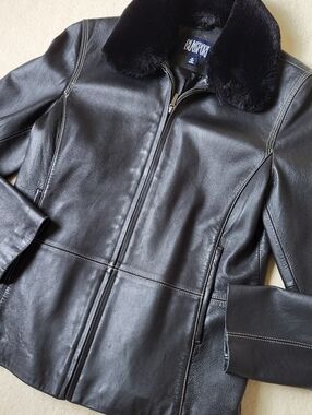 Vintage Black Leather Jacket Womens Size Medium Faux Fur By BASSPORT